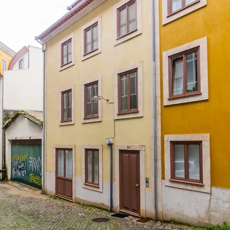 River Flat W/ Patio By Lovelystay Apartmán