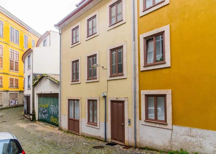 River Flat W/ Patio By Lovelystay Apartmán